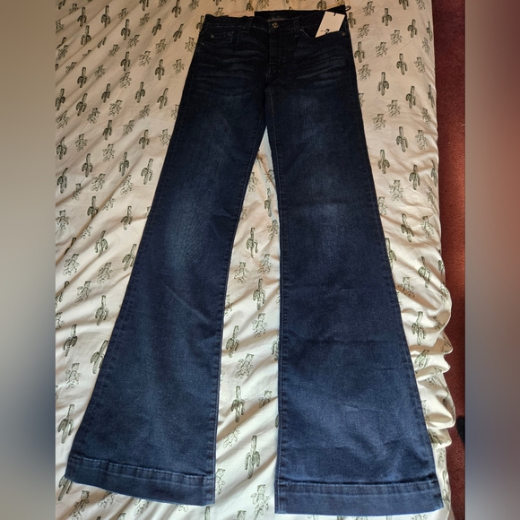 SOLD Dark Wash 7FAMK Dojo!💙 - Picture 3 of 3